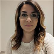 Sono una ragazza laureata in Lettere Moderne con Magistrale in Filologia Moderna con votazione 110 e o diplomata al Liceo Linguistico con votazione 98/100 (ho studiato inglese, francese e spagnolo). Ho 25 anni e vivo a Nocera Inferiore.Ho esperi